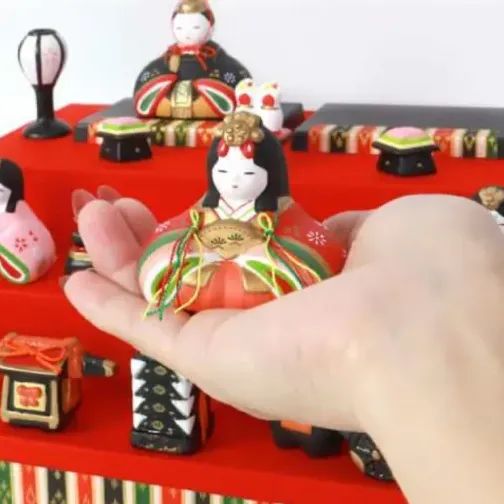 新品 定価18,700円】三段飾り 雛人形 薬師窯 錦彩華みやび雛 雛飾り