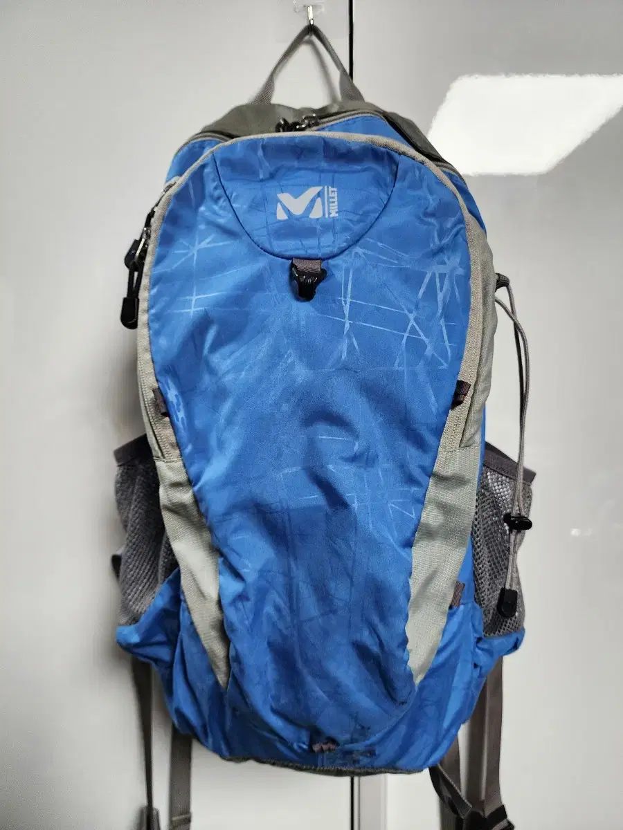 MILLET ミレー 25 リットル リュックサック