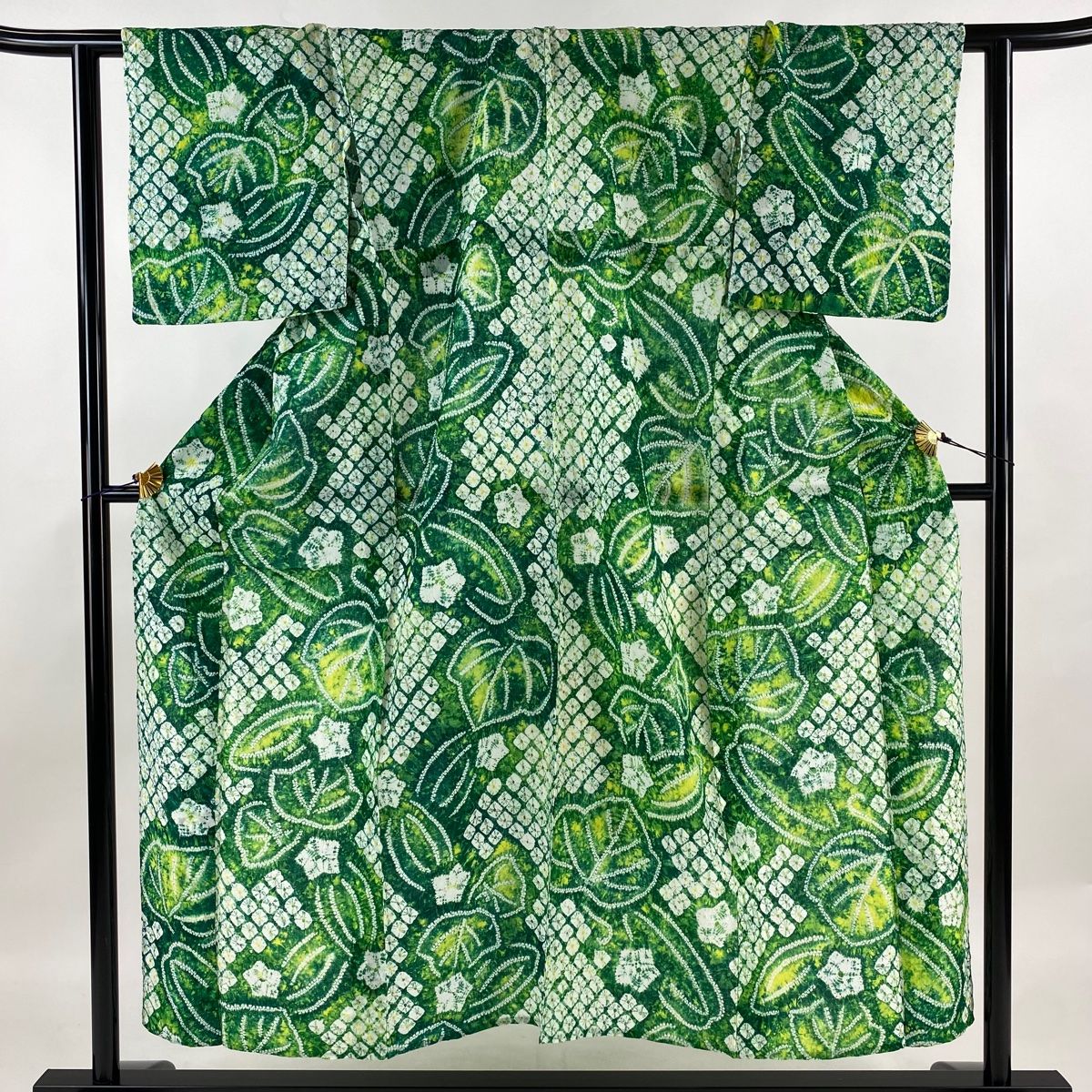 浴衣 身丈150.5cm 裄丈62.5cm S 絞り浴衣 草花 緑 綿 名品