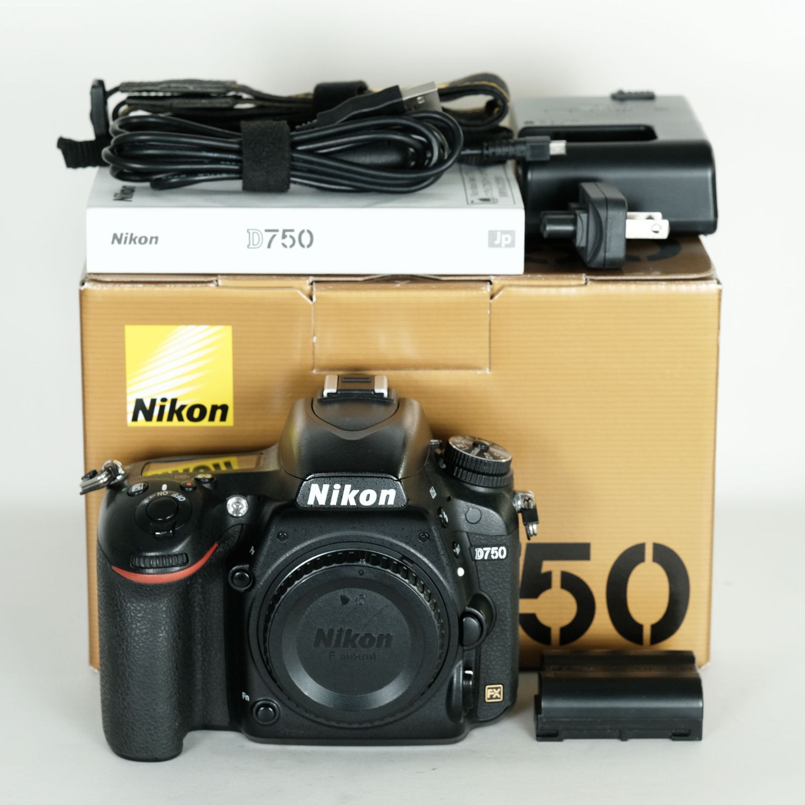 良品｜シャッター数80,650回] Nikon D750 [ボディ] / ニコンF