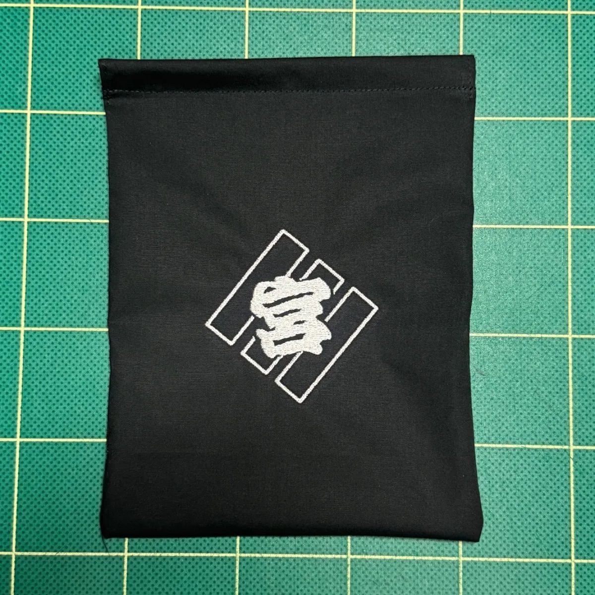 鶴原町　刺繍　町紋入り　巾着袋　泉佐野　だんじり　祭　グッズ 鶴原町 刺繍 町紋入り 巾着袋 泉佐野 だんじり 祭 グッズ - メルカリ