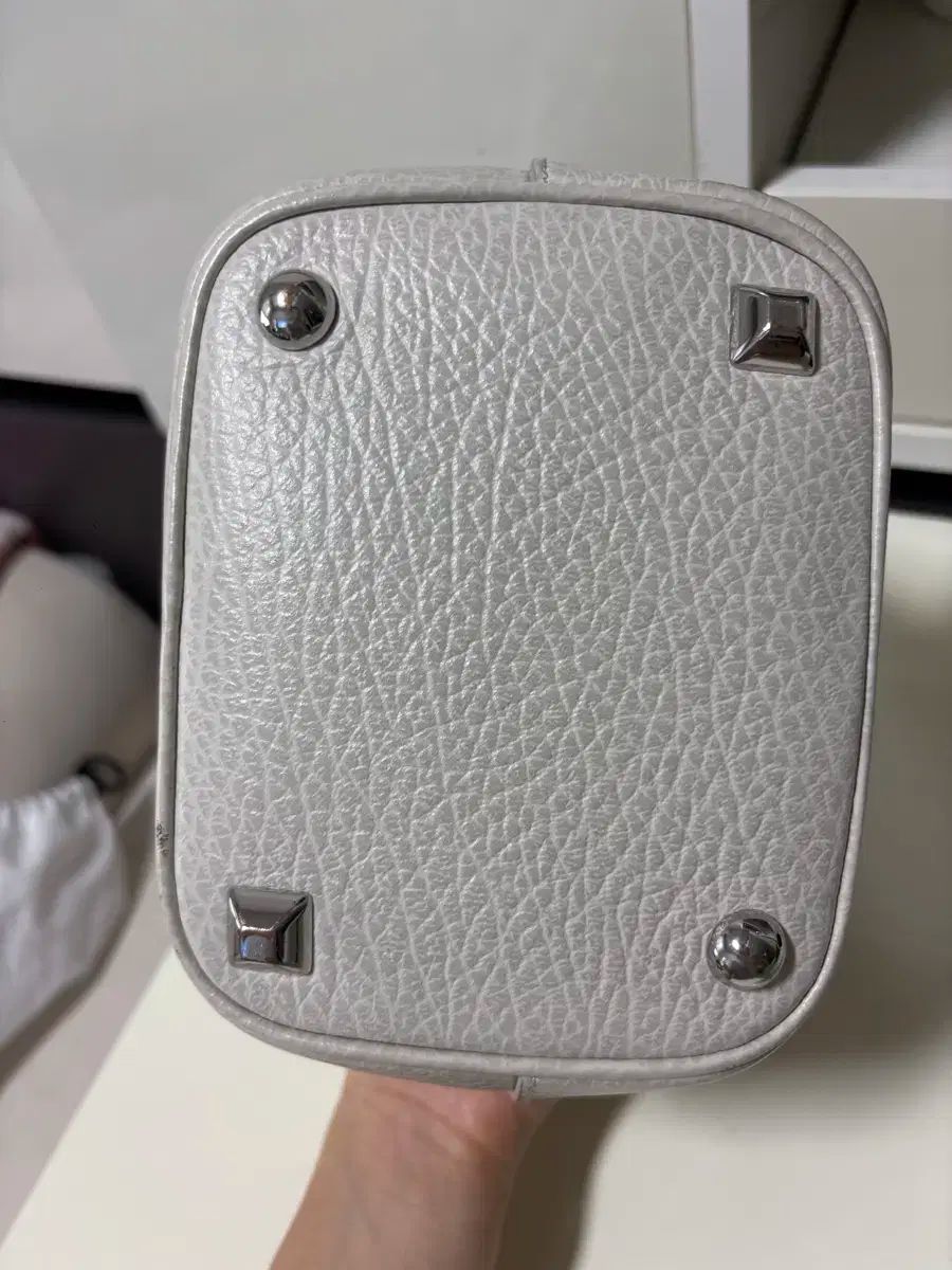 バケットバッグ