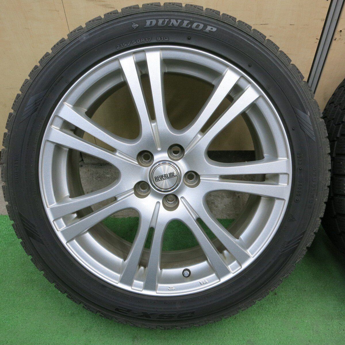 4本価格 インプレッサ 等 REVERLINE 215 50R17 スタッドレス ダンロップ DSX-2 リバーライン 17インチ PCD100 5H 2032601ヒス
