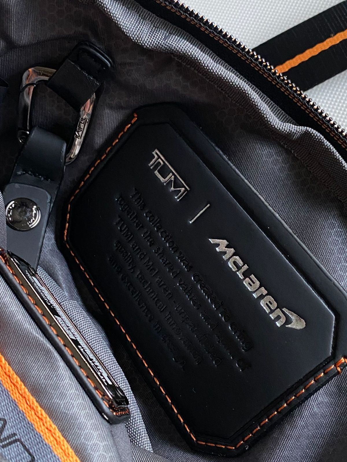 新品 TUMI MCLAREN ブロックス スリム ユーティリティ ポーチ