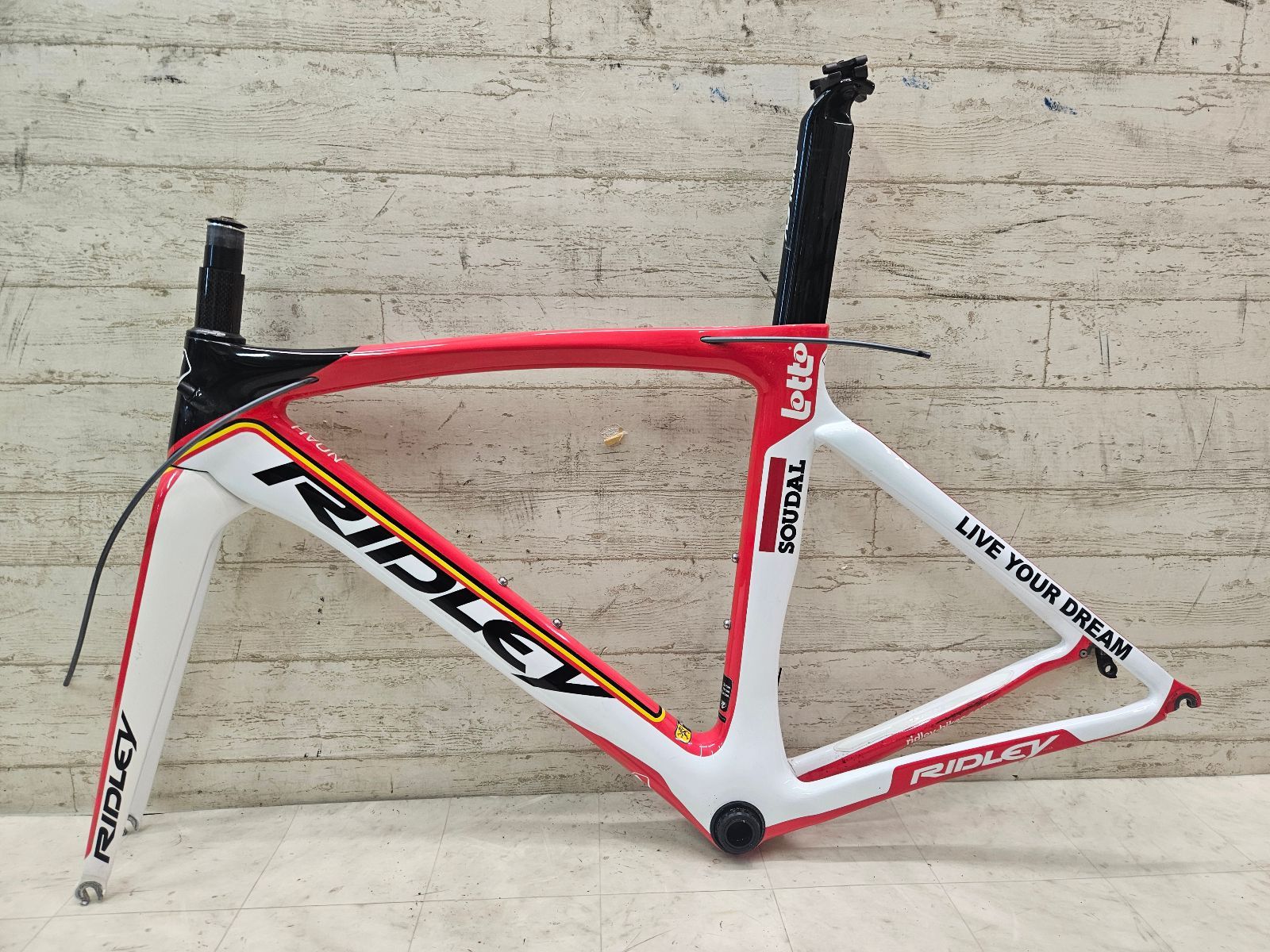 Ridley Noah ロードバイク LOTTO SOUDALカラー 年末セール! リドレー RIDLEY ノア NOAH LOTTO SOUDAL 2016年