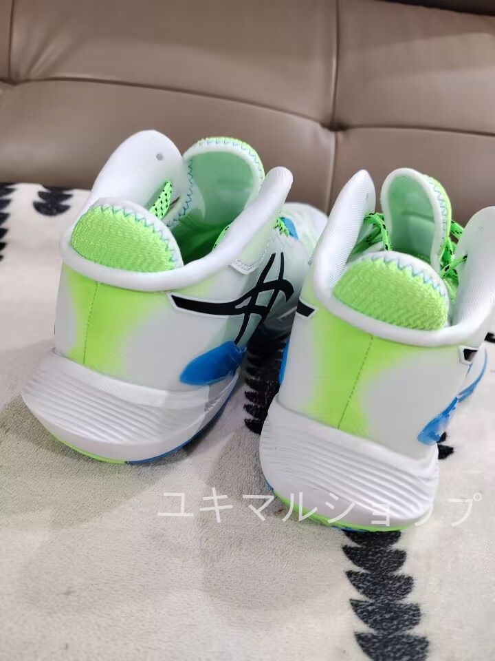 ASICS バレーボールシューズ