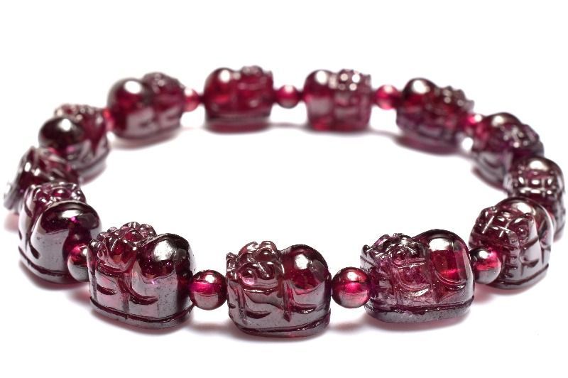 １点物 透過性あり 高品質 ロードライトガーネット 10-11x8 丸玉4 mm 貔貅彫刻 ブレスレット パワーストーン 天然石 _MB226