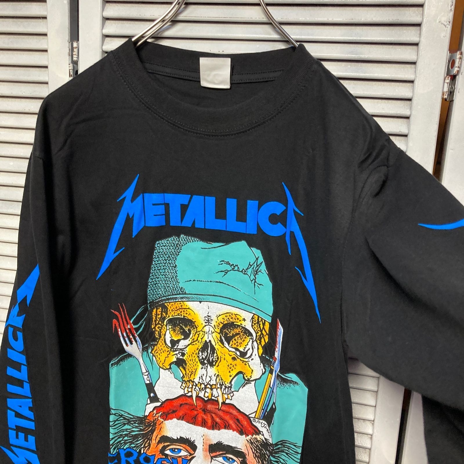 メタリカ METALLICA 黒 長袖 Tシャツ ロンT バンド ロングスリーブ デザイン 袖 両面 プリント 派手 奇抜 古着 ビンテージ vintage ロック パンク メタル ヒップホップ ラッパー アーティスト 7部袖 カットソー