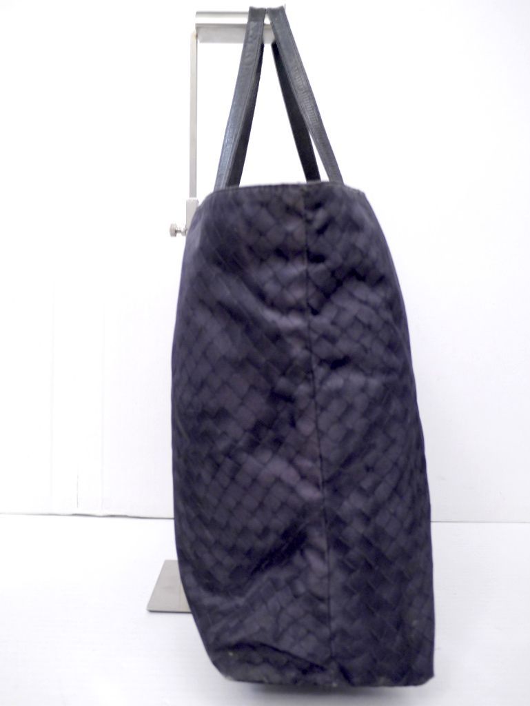 レア◇BOTTEGA VENETA ボッテガヴェネタ イントレッチオ リュー