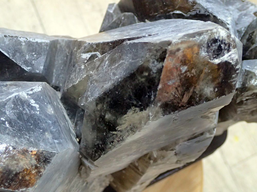 天然石】黒水晶＿特大、希少(12,470g)！ - メルカリ