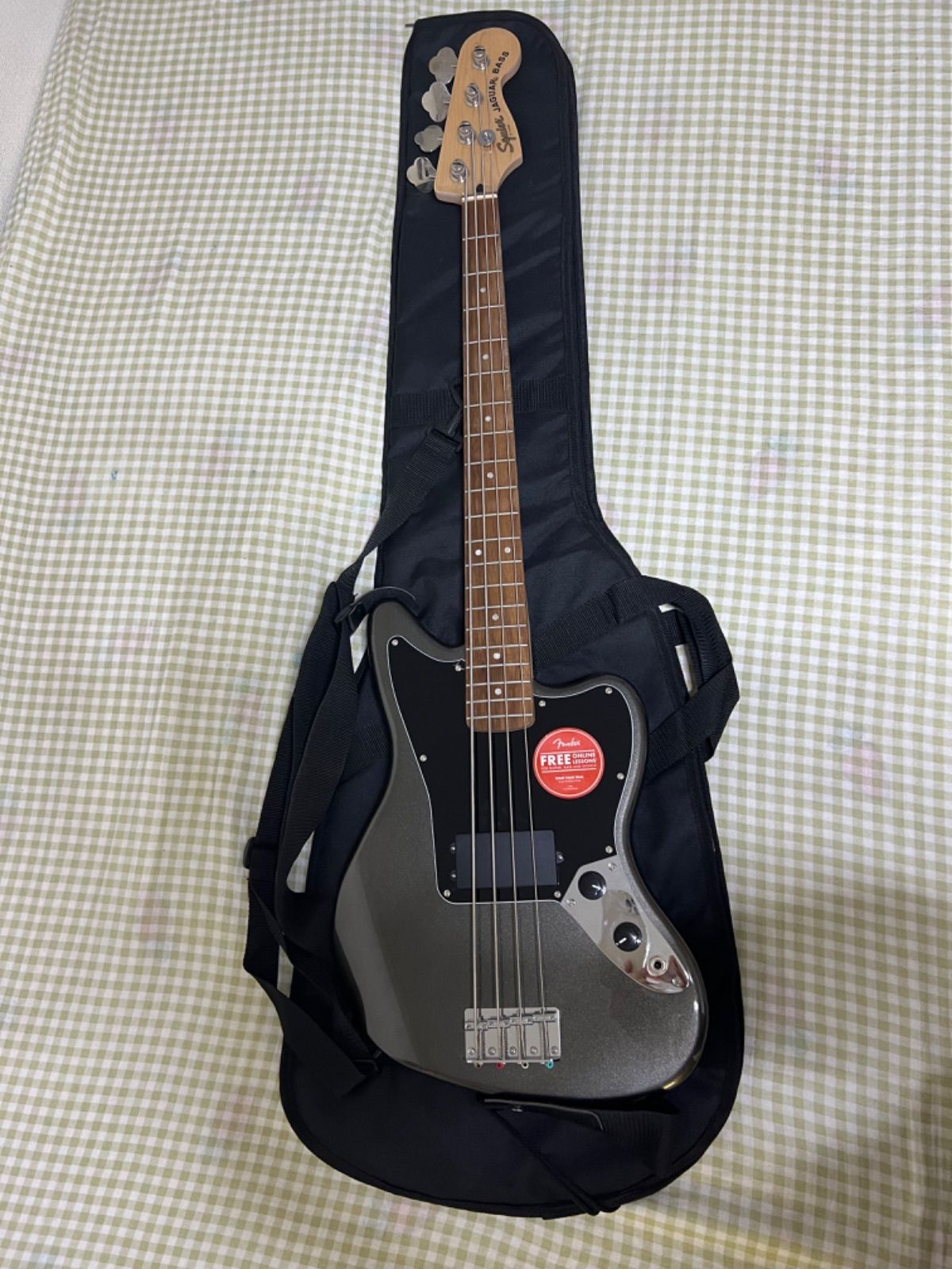 Squier エレキベース CLASSIC VIBE JAGGER BASS （色：Black／指板：ローレル）