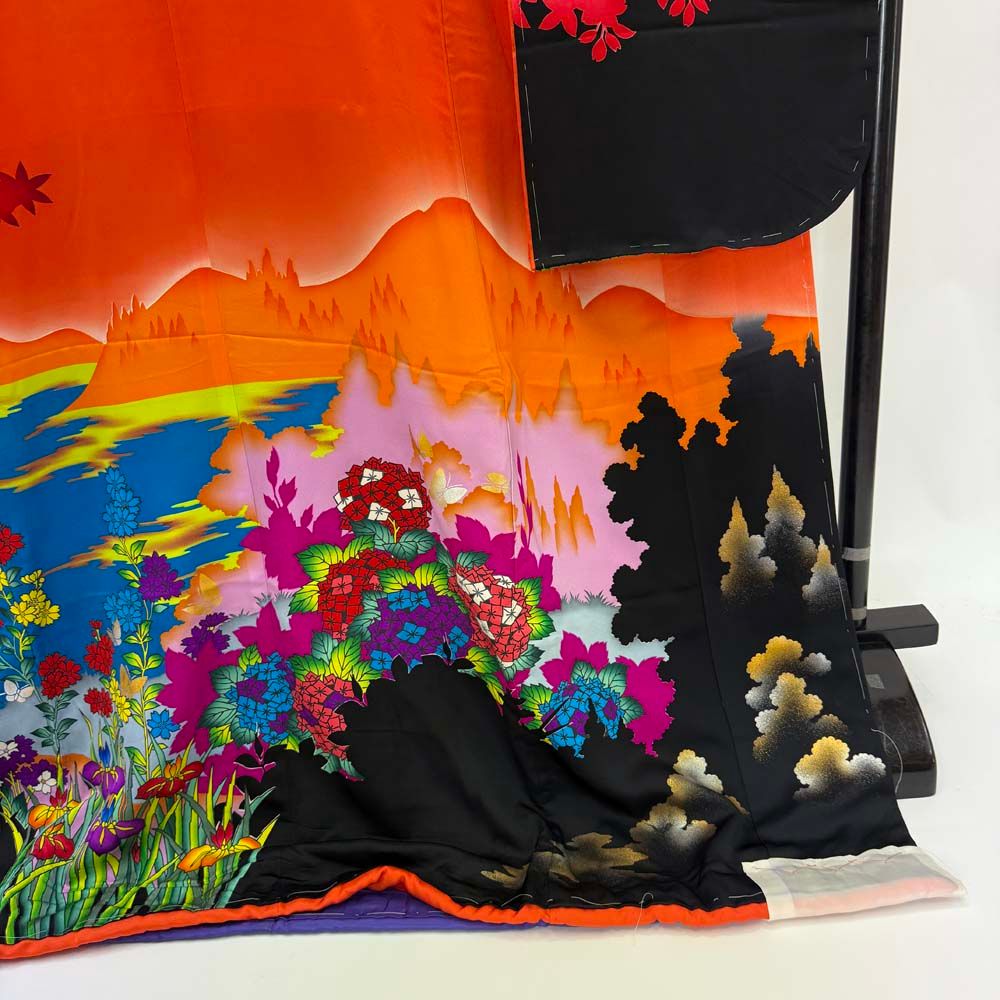 本振袖 引き振袖 正絹 オレンジ 黒 花柄 古典 刺繍 結婚式 裄66cm B