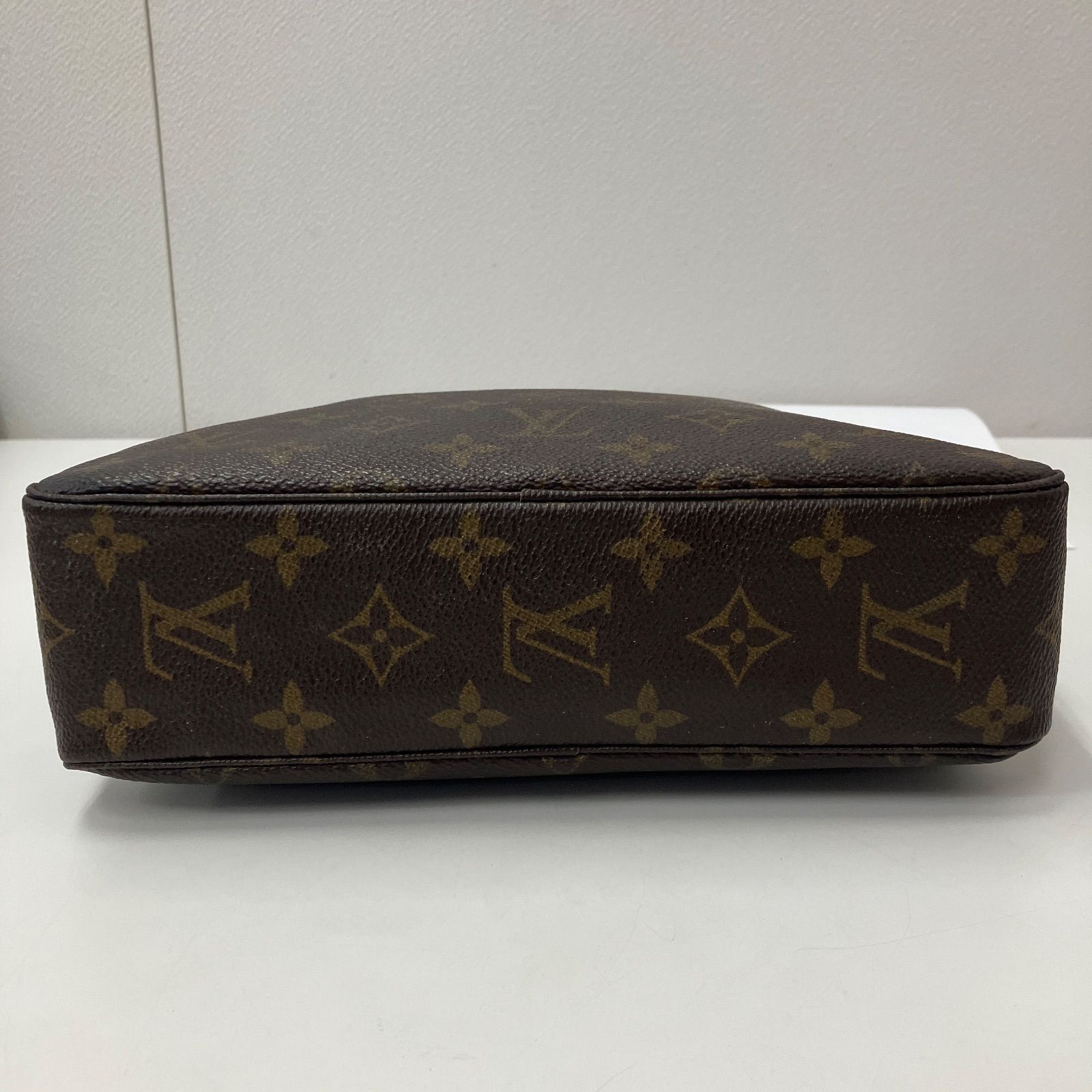 ルイヴィトン モノグラム ポーチ トゥルーストワレット 希少】 LOUIS
