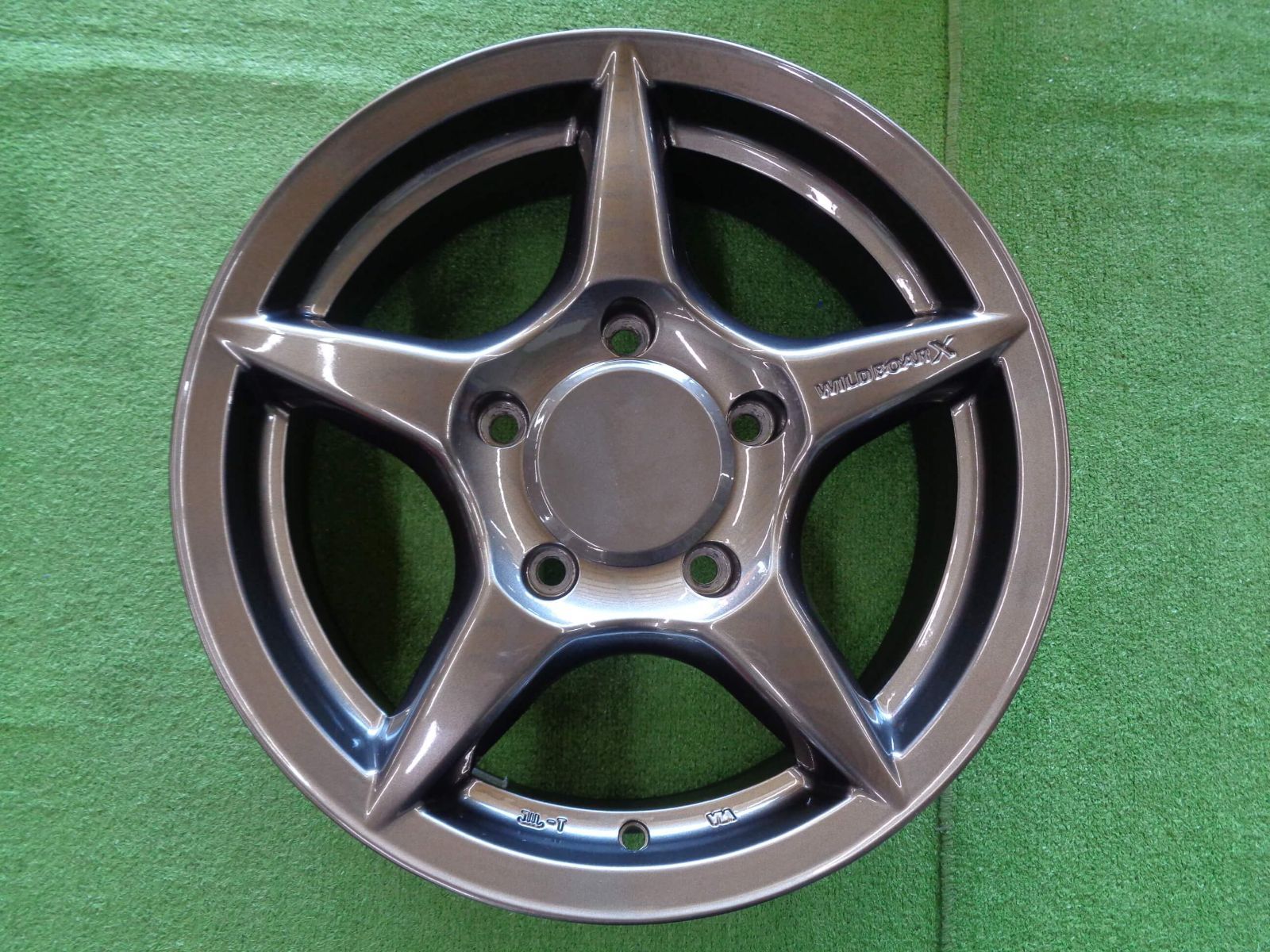 APIO WILD BOAR X アピオ ワイルドボアX 16インチ ホイール 5本セット 5.5J-16 5H139.7 ジムニー 神奈川県 FFCRYSTALESIA_COM