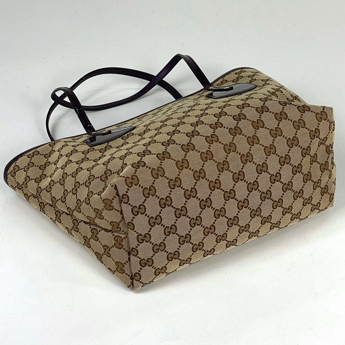 グッチ GUCCI GG柄 トートバッグ エナメル チャーム ハンドバッグ