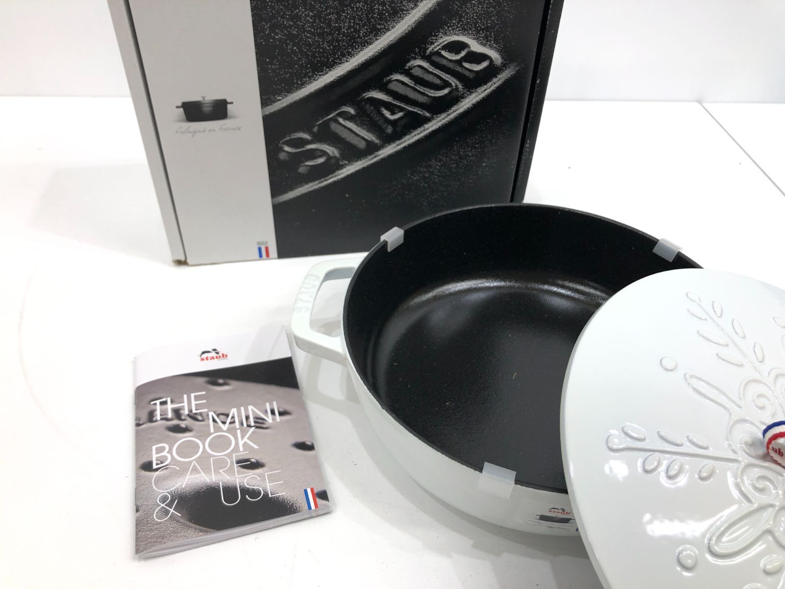 【小牧店】未使用／staub・ストウブ／ブレイザー・ソテーパンカンパーニュ／24㎝／40501-484【S426-0470】