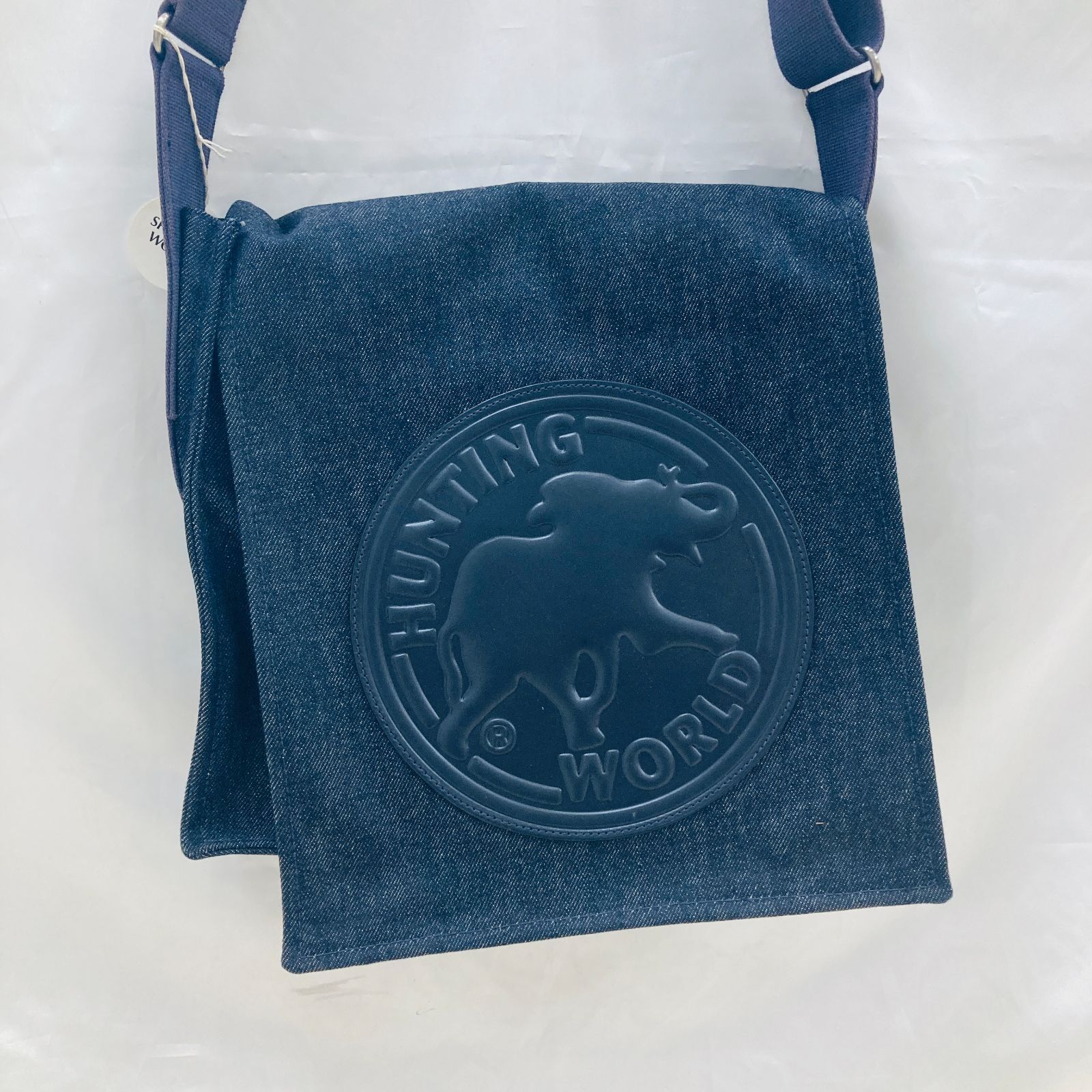 HUNTING WORLD デニム素材ショルダーバッグ