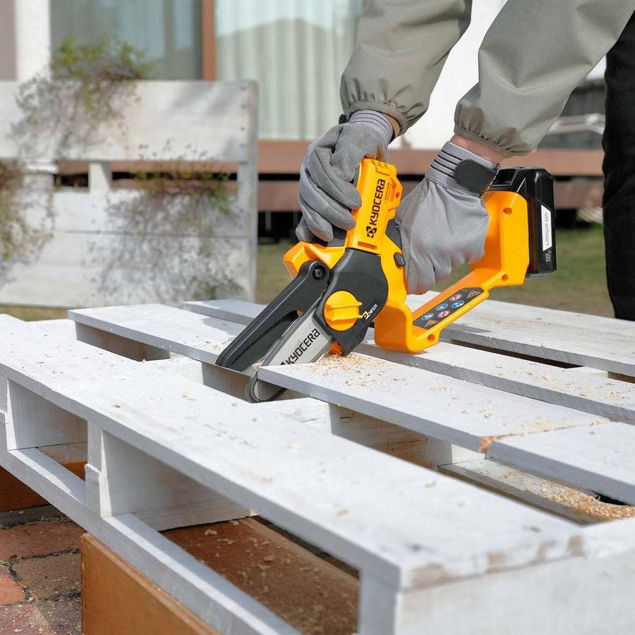 京セラ(Kyocera) 旧リョービ 充電式ハンディチェンソー セール 本体