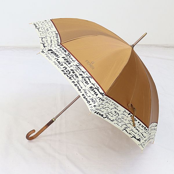 大人気】フェンディ FENDI 折り畳み傘 ブラック 良品 袋付き FFロゴ