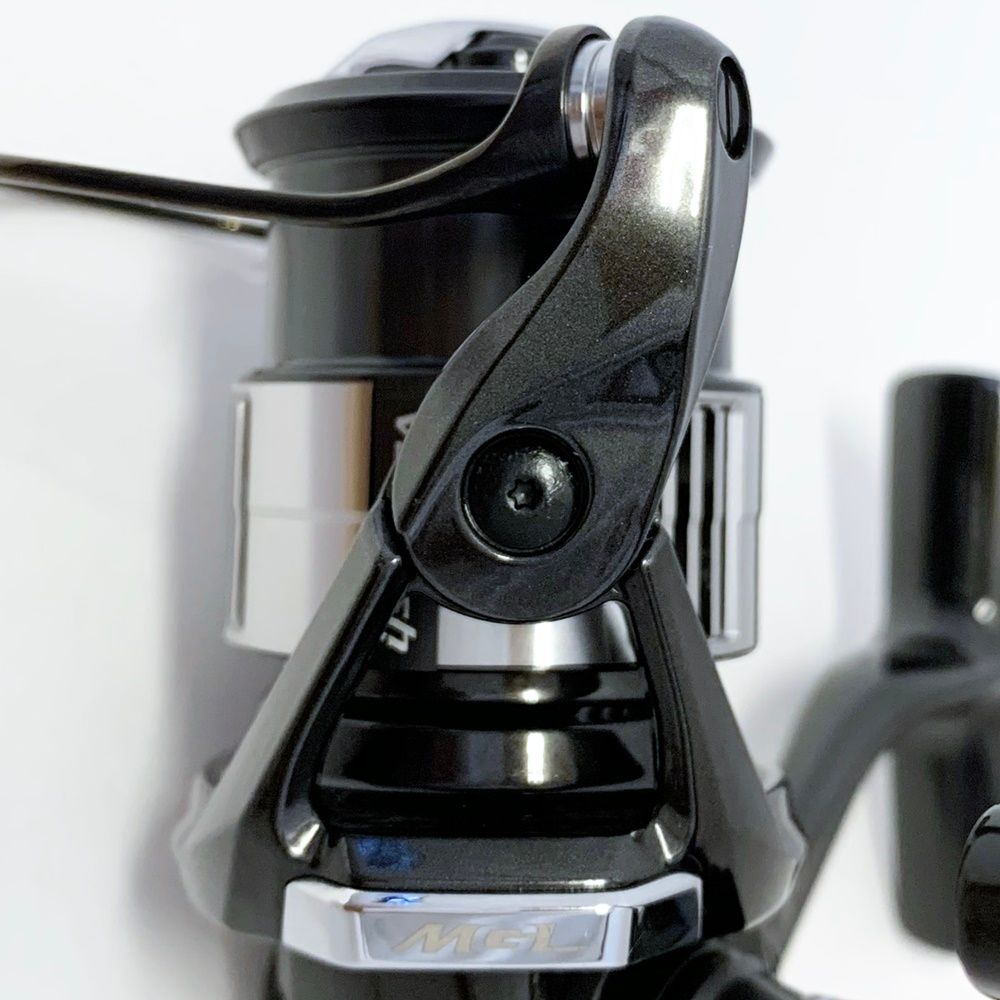 1000SSSPG スピニングリール