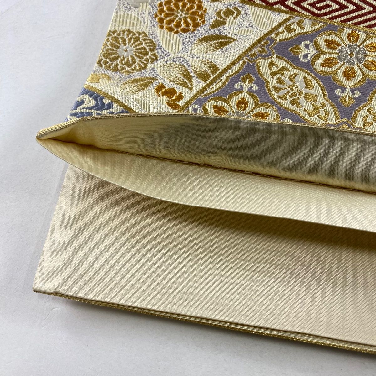 袋帯 美品 秀品 牡丹 草花 金銀糸 箔 薄紫 六通 正絹 【中古】 【公式