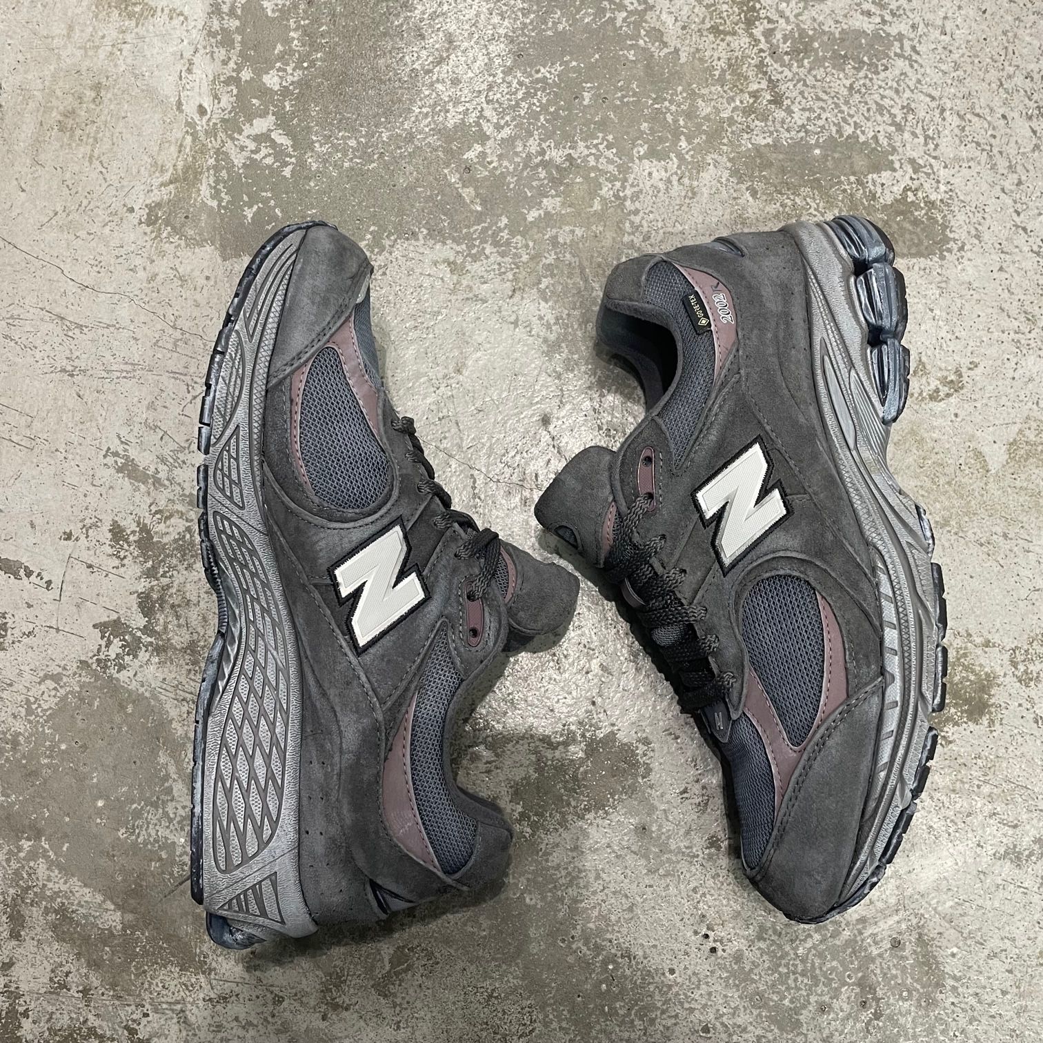 国内正規 New Balance 2002R GORE-TEX Black ゴアテックス スニーカー 