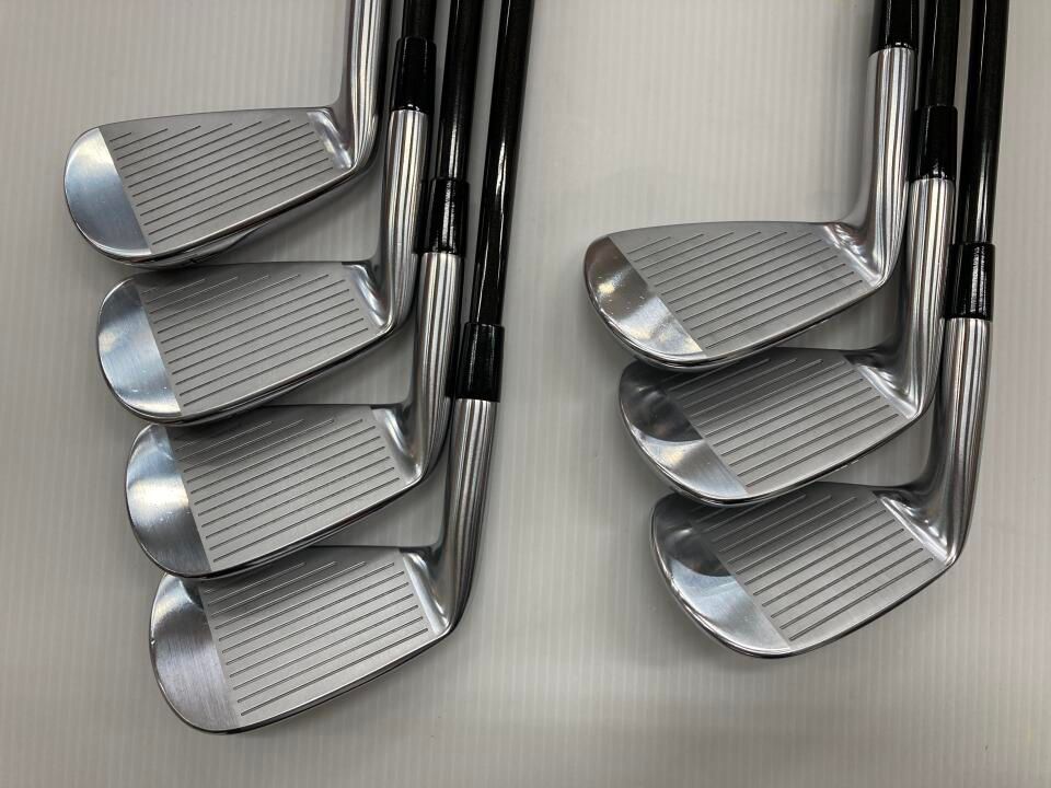 S グラファイトデザイン