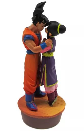 トレーディングフィギュア　約束のキス 彩色版 「ドラゴンボールカプセル・ネオ 邂逅・未来からの侵略 セル編」 中古】トレーディングフィギュア 約束のキス 彩色版