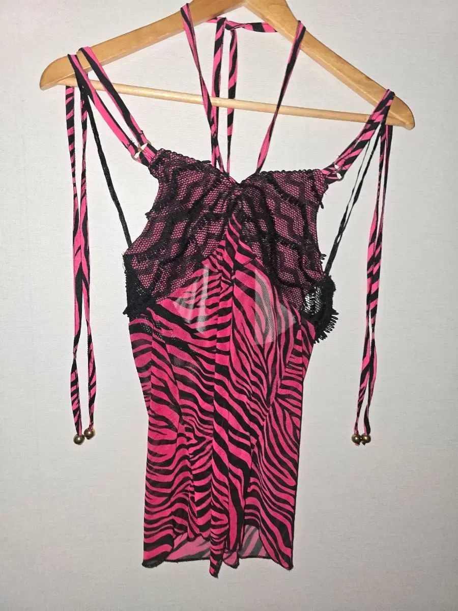 d i a ダイヤ ホットピンク ゼブラ柄 ホルター トップス