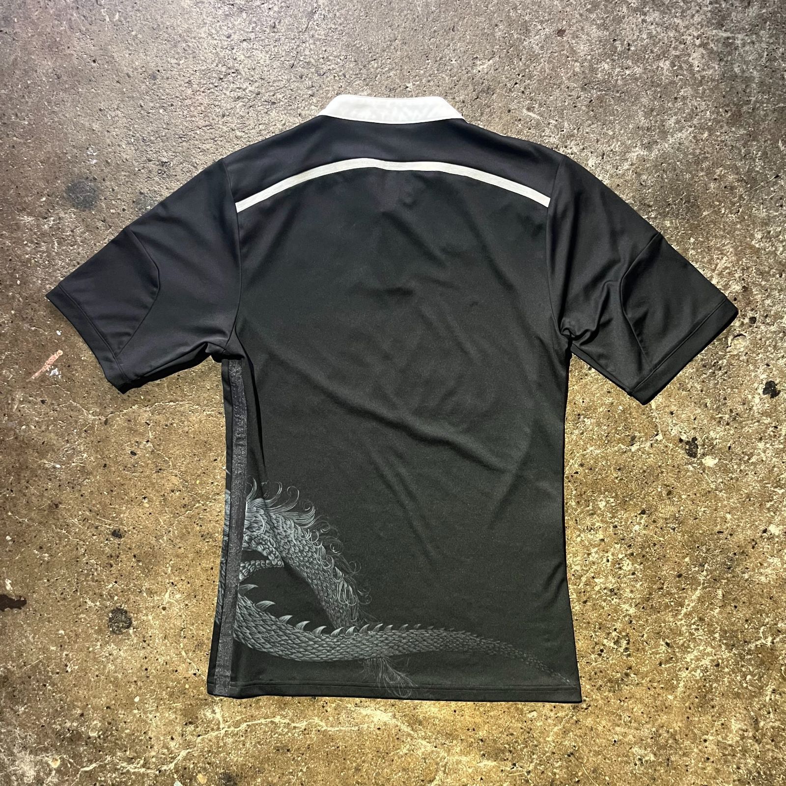 ヨウジヤマモト×Real Madrid レプリカユニフォーム XNMottbFU1Ww.jpg?width=768