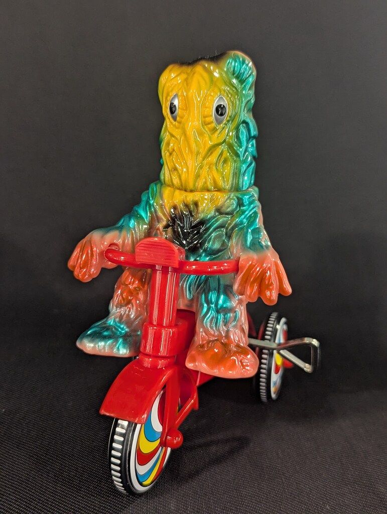 M1号 ヘドラ 黄色 三輪車 緑 ソフビ フィギュア ゴジラ マルサン