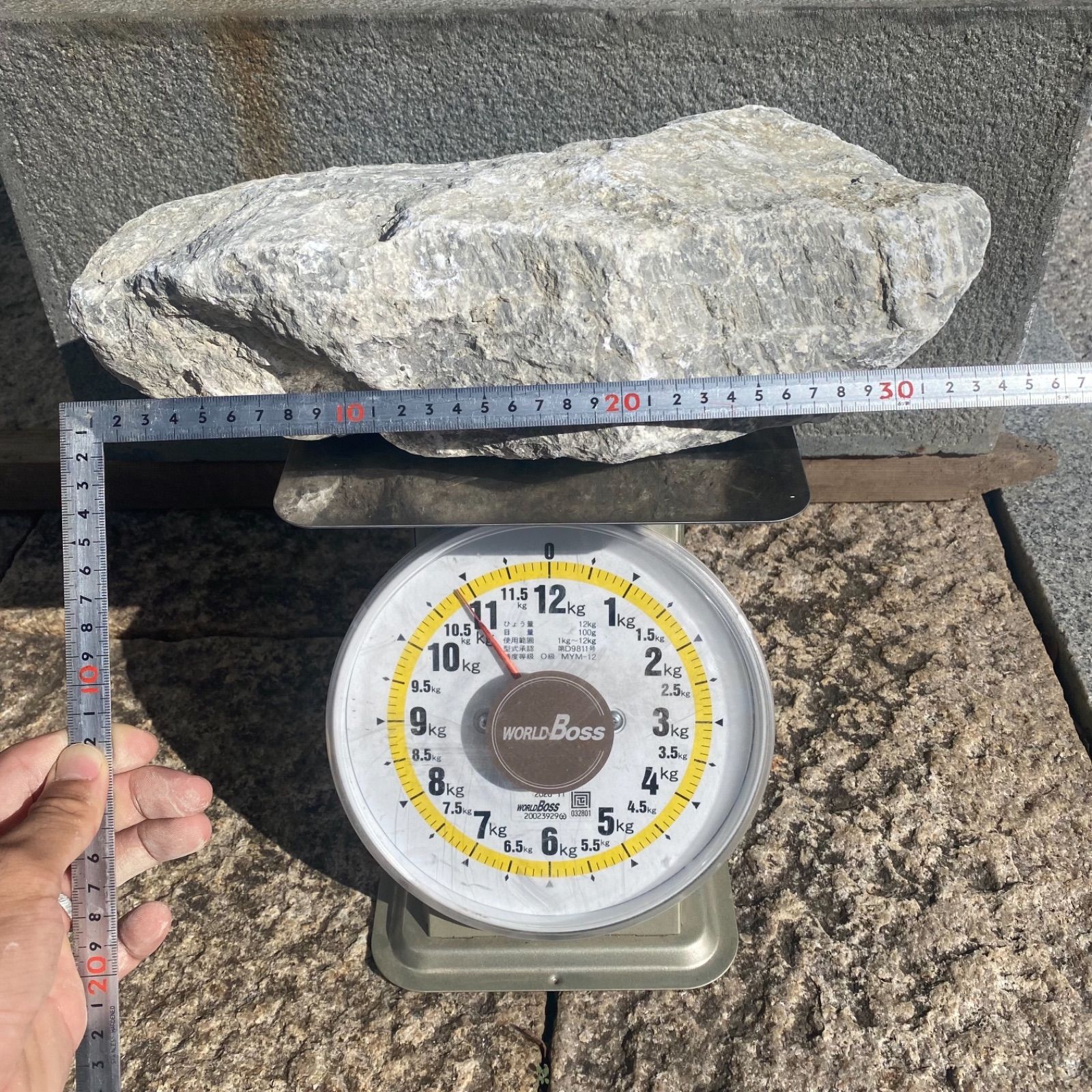 ホワイトロック 25kg 割栗石 ロックガーデン ドライガーデン み