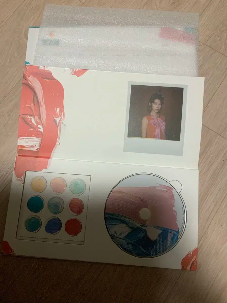 IU Palette パレット　アルバム　CD アイユー　特典　フォトカード 413I4E0x07L._UF1000,1000_QL80_.jpg