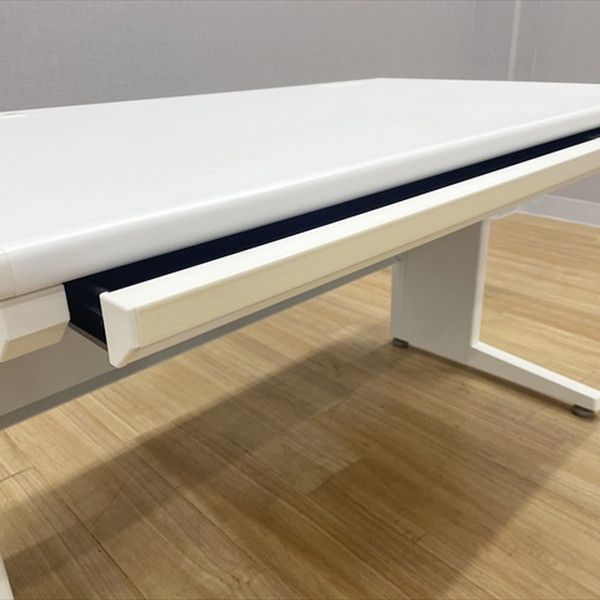 平デスク VILLAGE 引き出し付 オフィスデスク 平机 オカムラ ネオホワイト MARWIL-DEMENAGEMENTS_CH