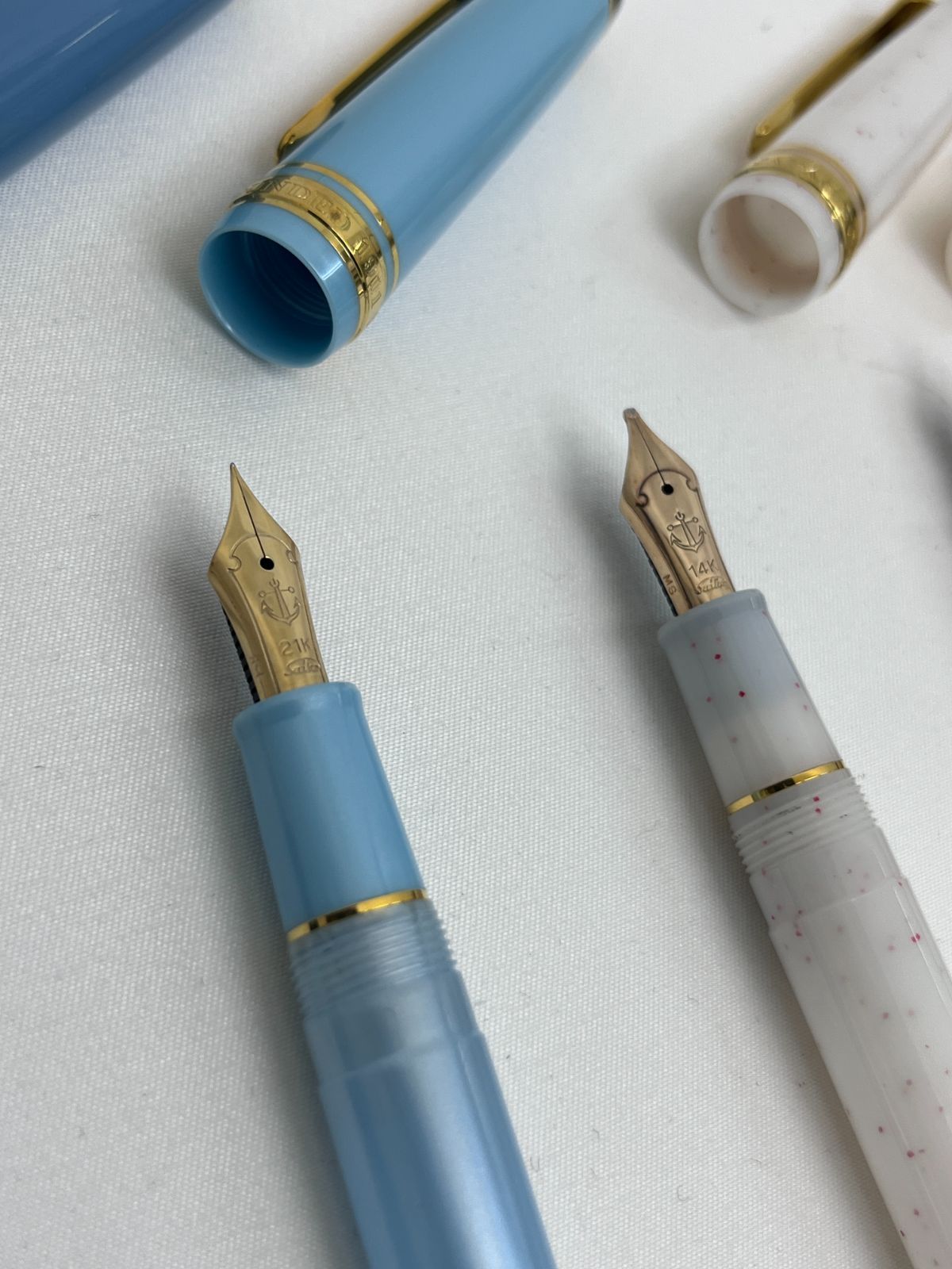 SAILOR 万年筆 14K 585 セーラー万年筆 プロフェッショナルギアスリム 金 SAILOR （中字