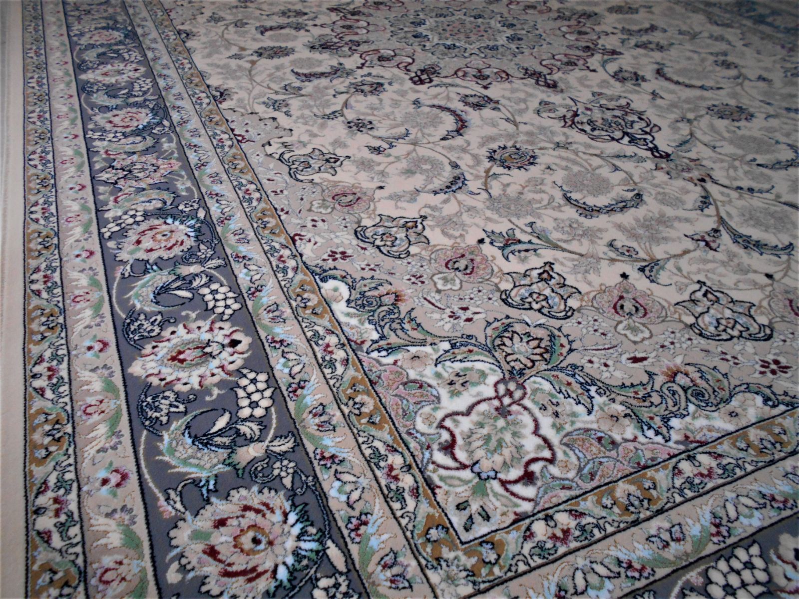 90％以上節約 高品質 高密度 輝く 多色織絨毯 本場イラン産 200×250cm