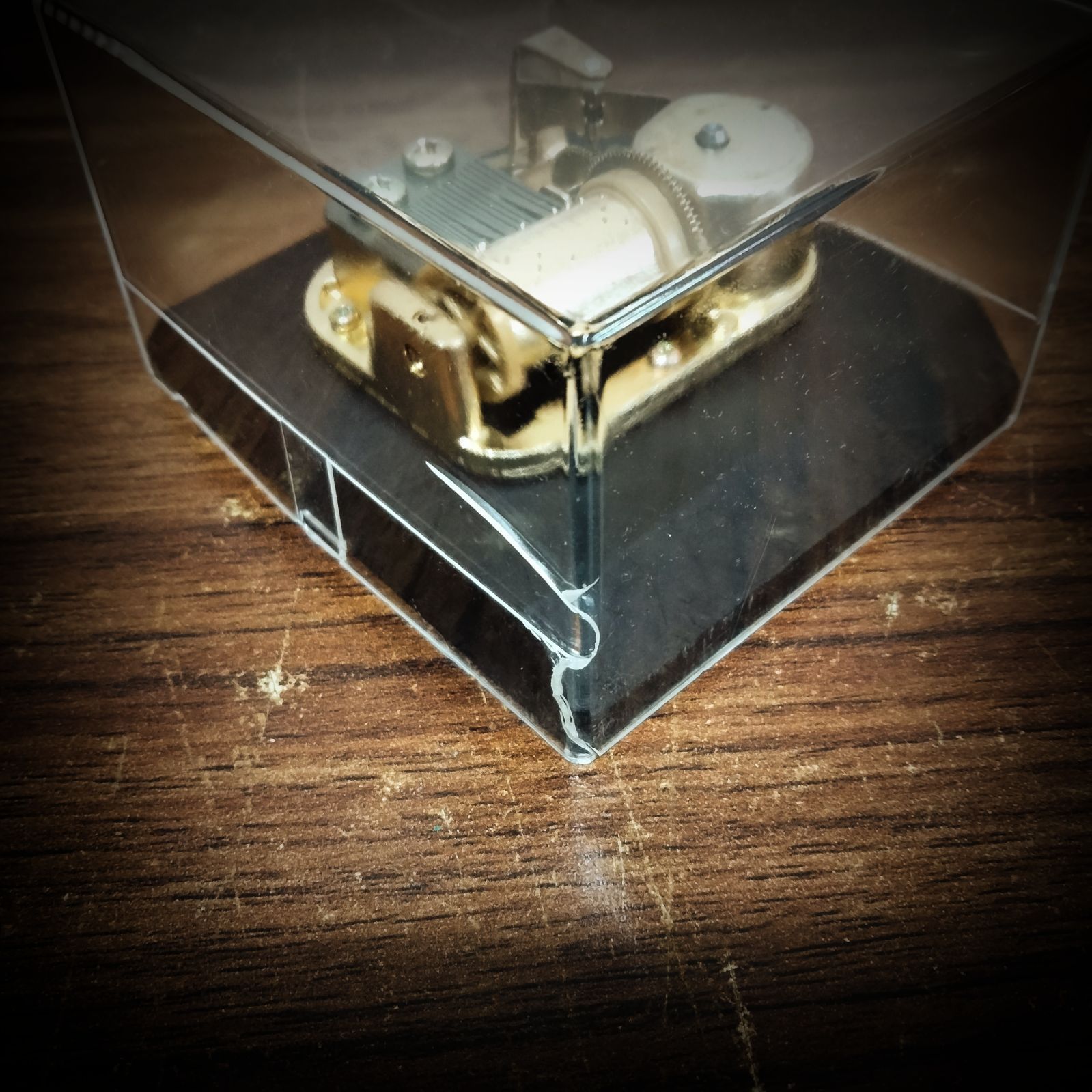 桑田佳祐 「 さよならベビー」  スケルトンオルゴール 桑田佳祐 「 さよならベビー」 スケルトンオルゴール