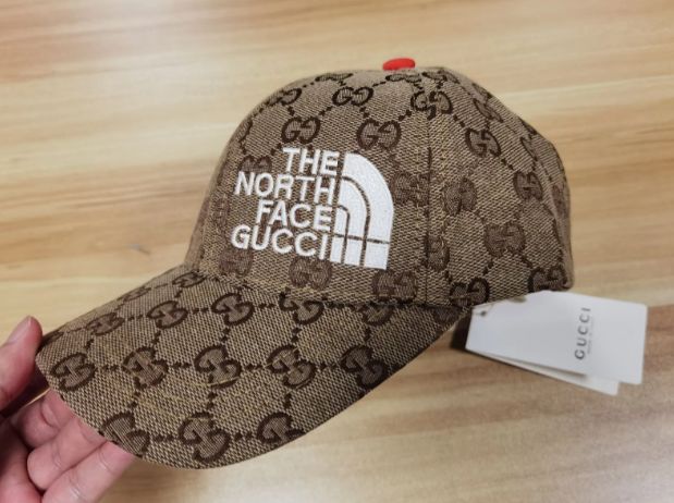 グッチベースボール キャップ THE NORTH FACE & GUCCI 男女兼用