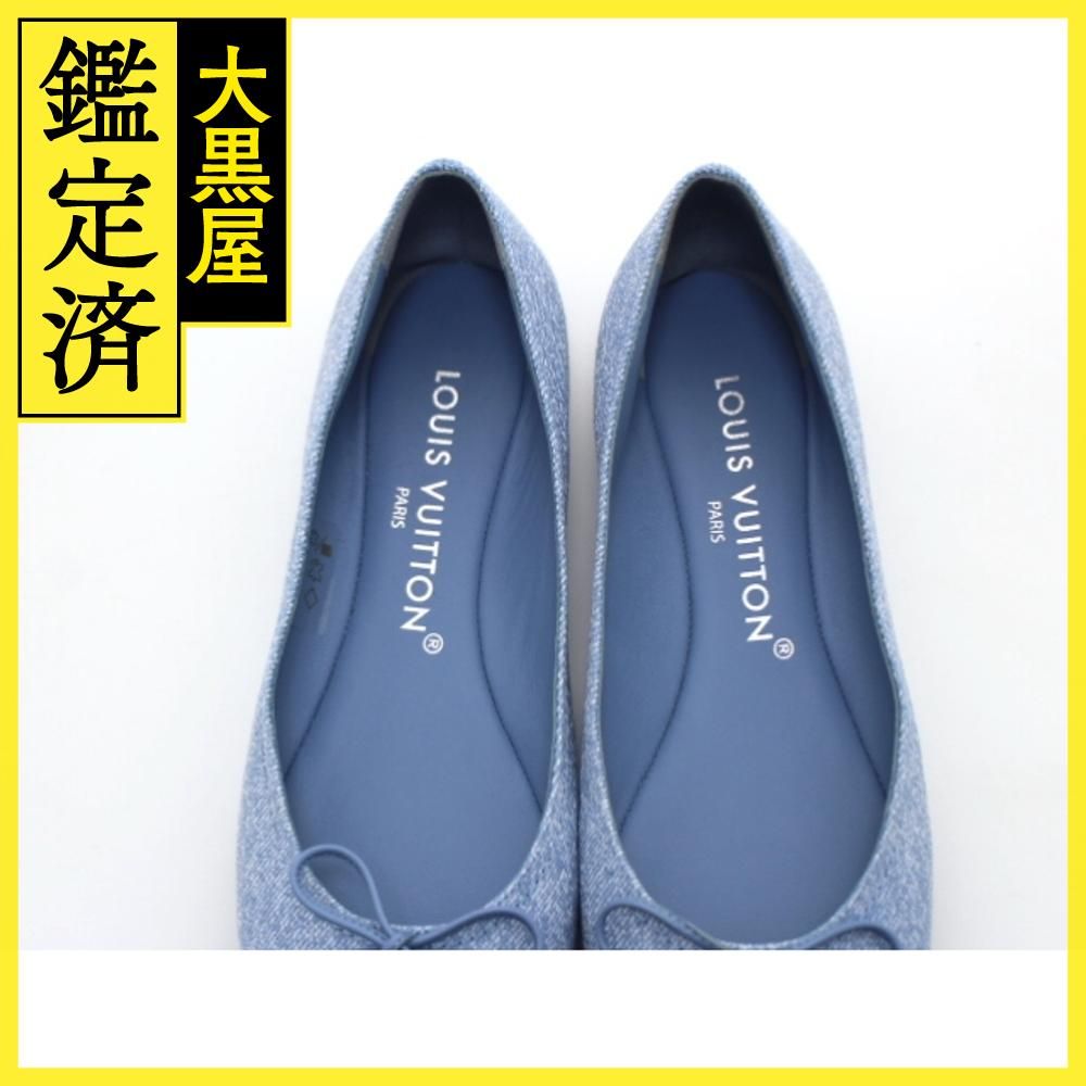 バレエシューズ