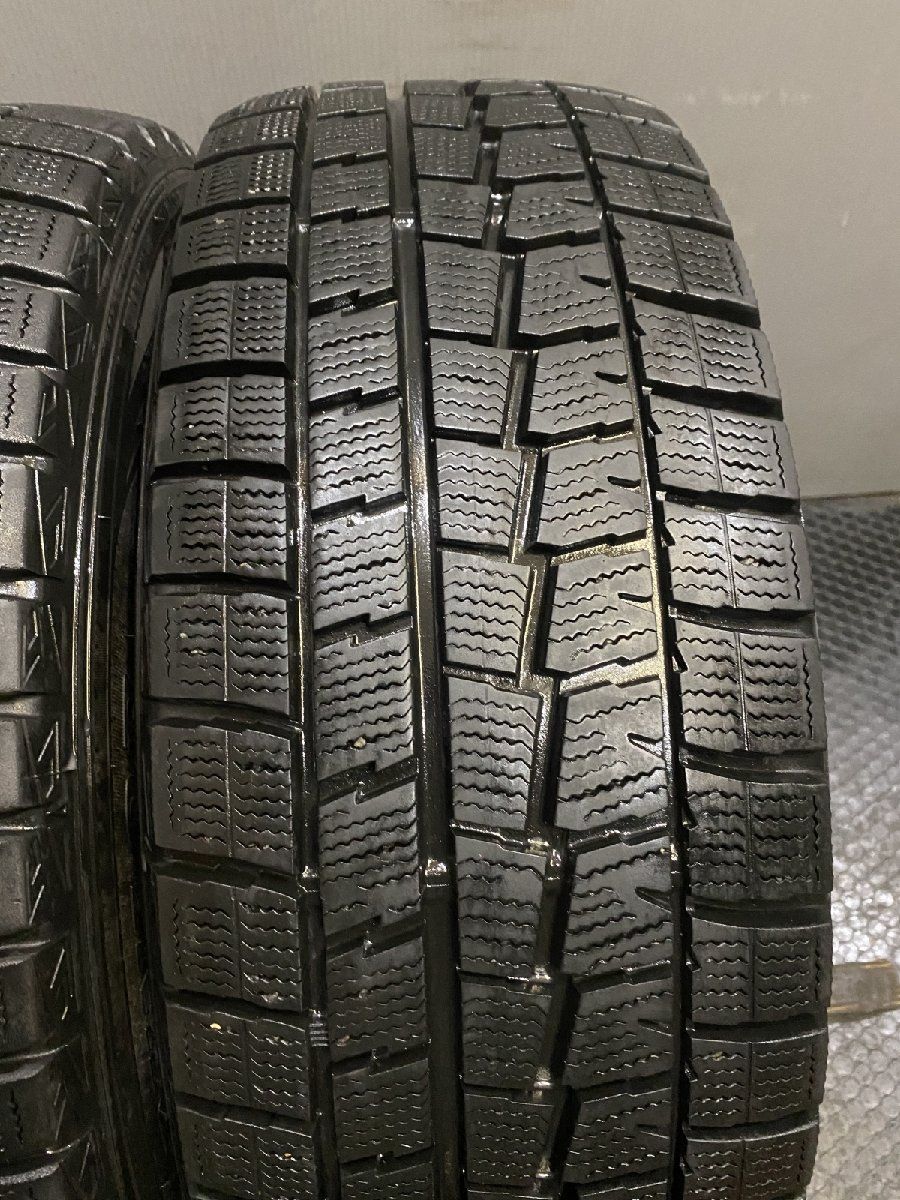 DUNLOP WINTER MAXX WM01 215/60R16 16インチ スタッドレス 4本 バリ溝 クラウンロイヤル エスティマ オデッセイ等　(VTK435)クレジットカード QRコード決済可能 DUNLOP WINTER MAXX WM01 215/60R16 16インチ スタッドレス 4本 バリ溝