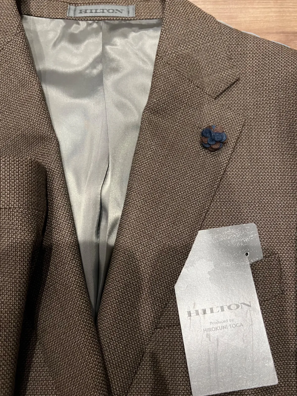 新品 タグ付き HILTON スーツ セットアップ グアベロ 大きいサイズ XL 