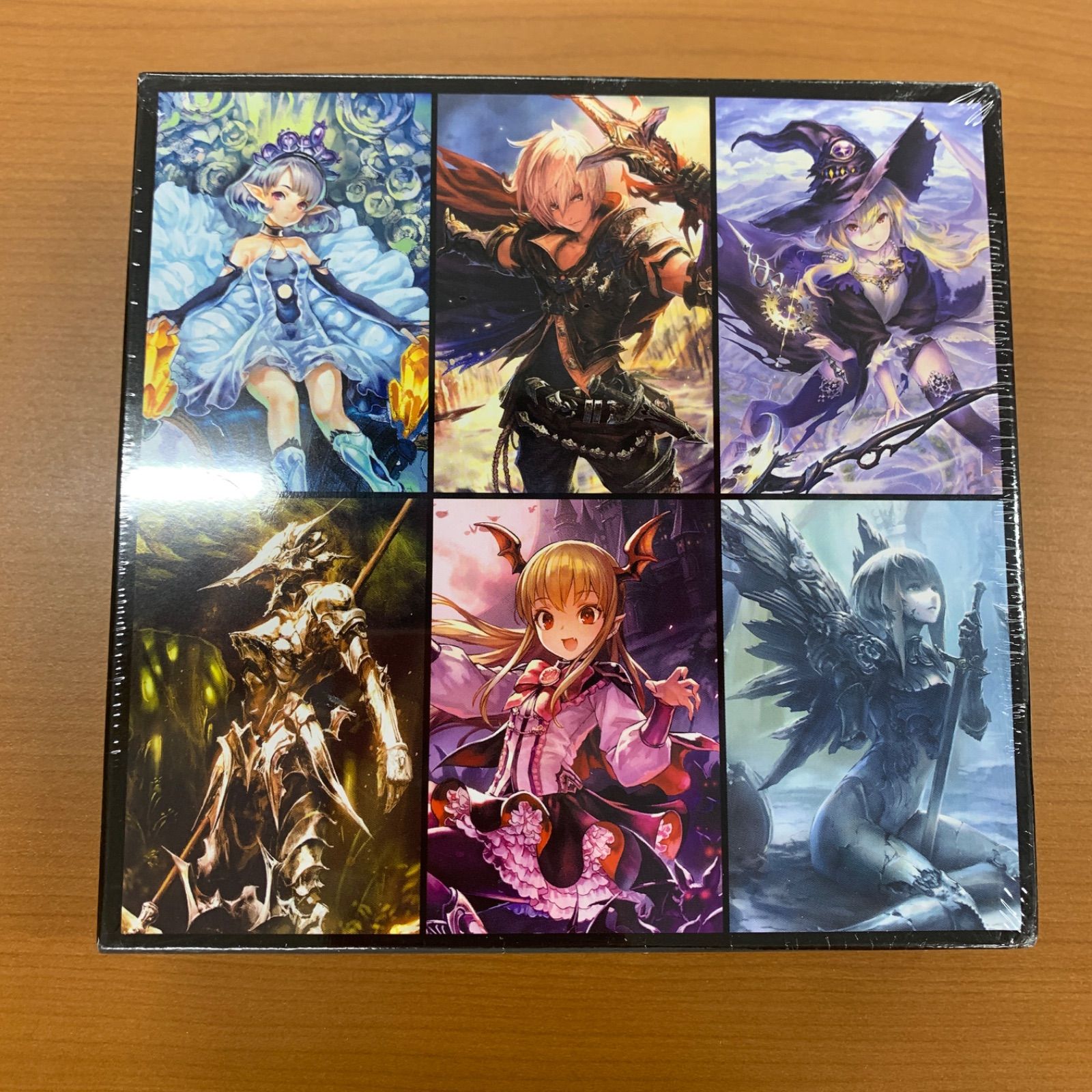 シャドーバース BOX 第2弾 黒銀のバハムート 新品未開封　シュリンク付 Amazon.co.jp: Shadowverse EVOLVE ブースターパック第2弾 黒銀