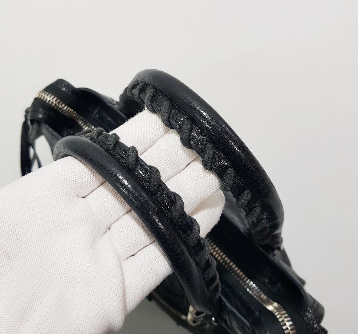 Bunjang商品韓国直送】BALENCIAGA(バレンシアガ) クラシック モーター 