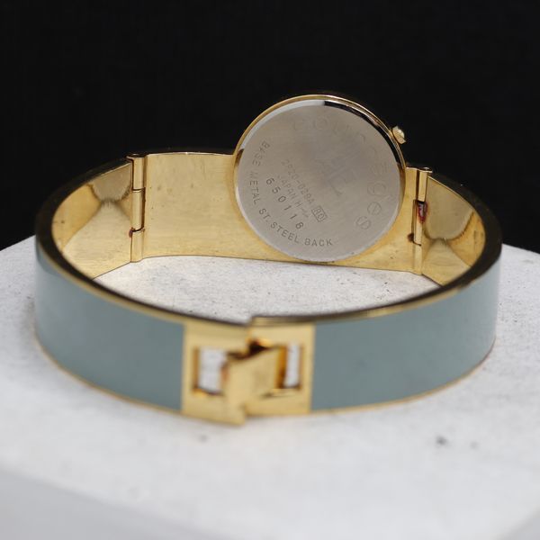 稼働 クレージュ 2P20-029A バングルウォッチ QZ ライトブルー