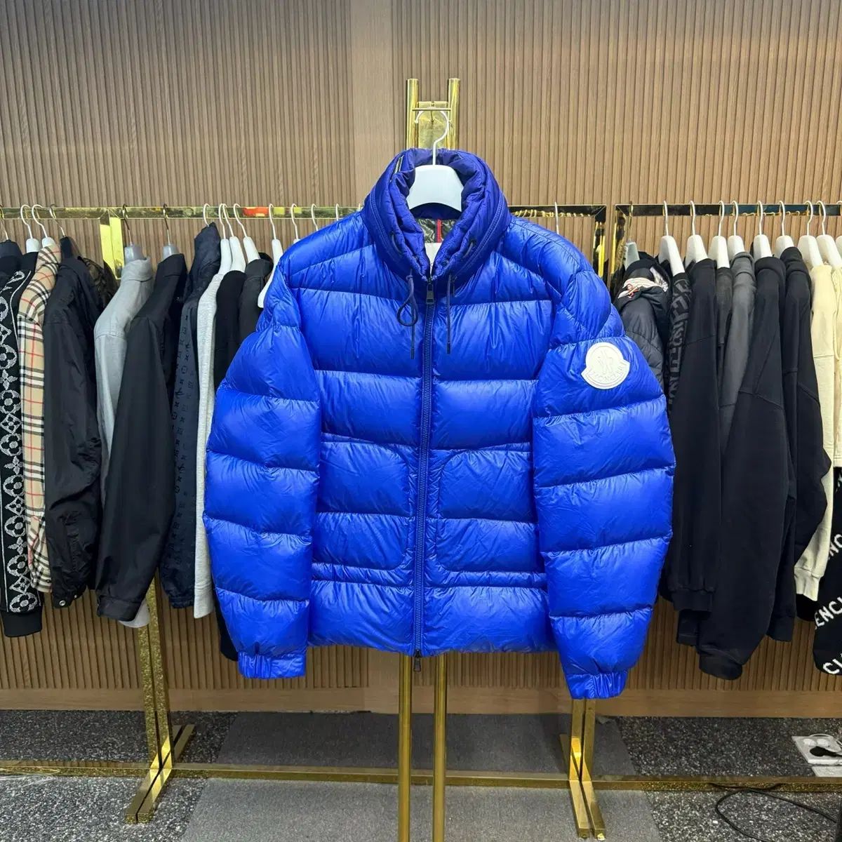 7 サイズ MONCLER モンクレール バンデーン 光沢 ダウンジャケット