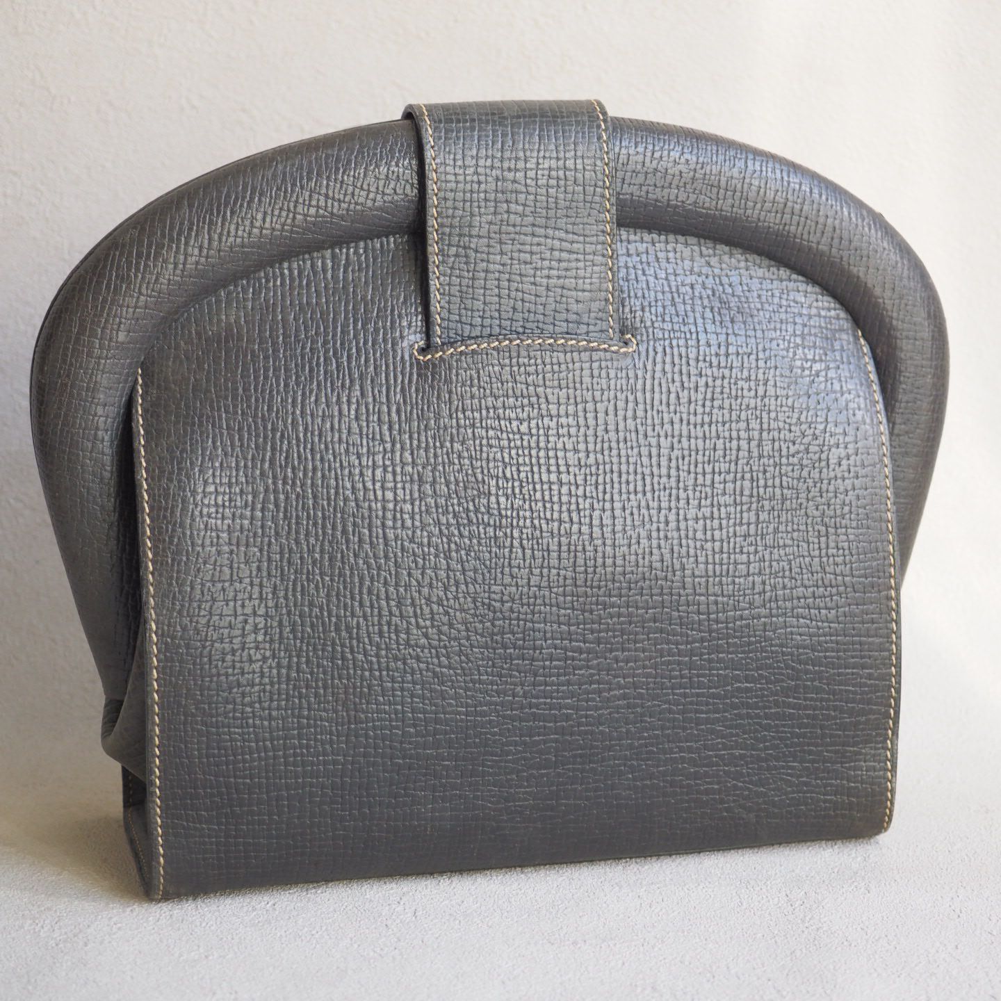 オールドロエベ LOEWE クラッチバッグ ポーチ レザー ロゴ オールドロエベ LOEWE クラッチバッグ ポーチ レザー ロゴ 楽天市場