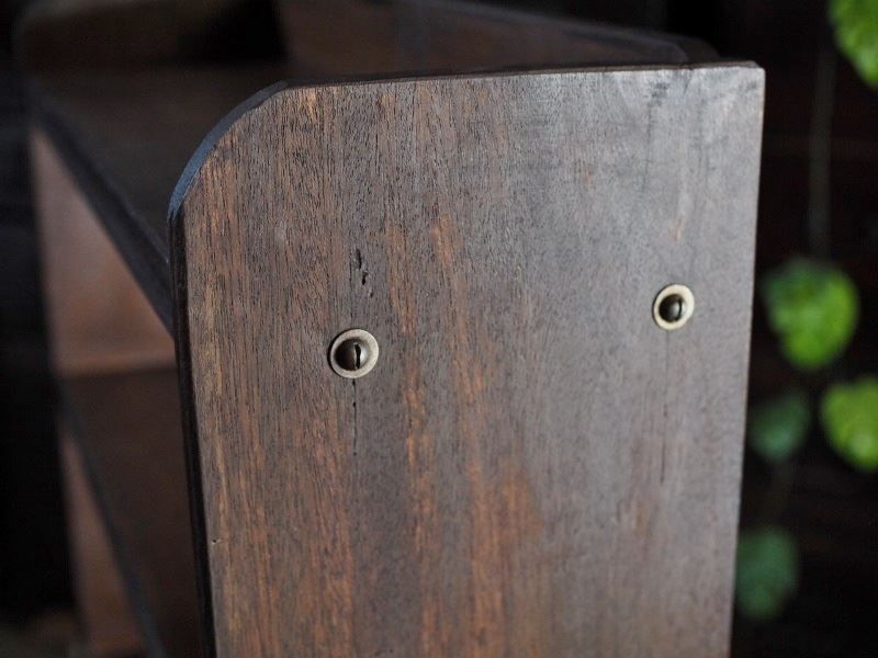 昭和レトロな小ぶりな本棚 マイナスネジ絞め 昭和中期 古録展 品番S107531 MARWIL-DEMENAGEMENTS_CH