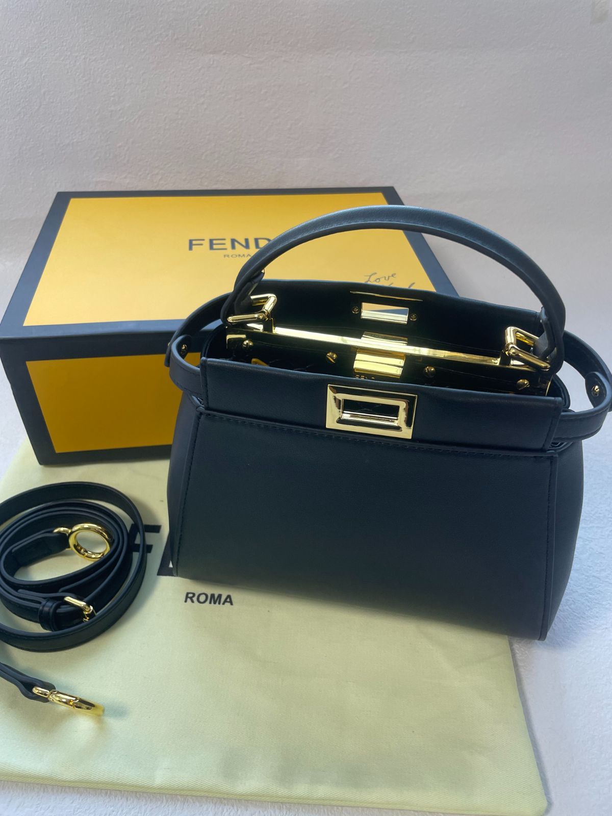 FENDI ショルダーバッグ ハンドバッグ