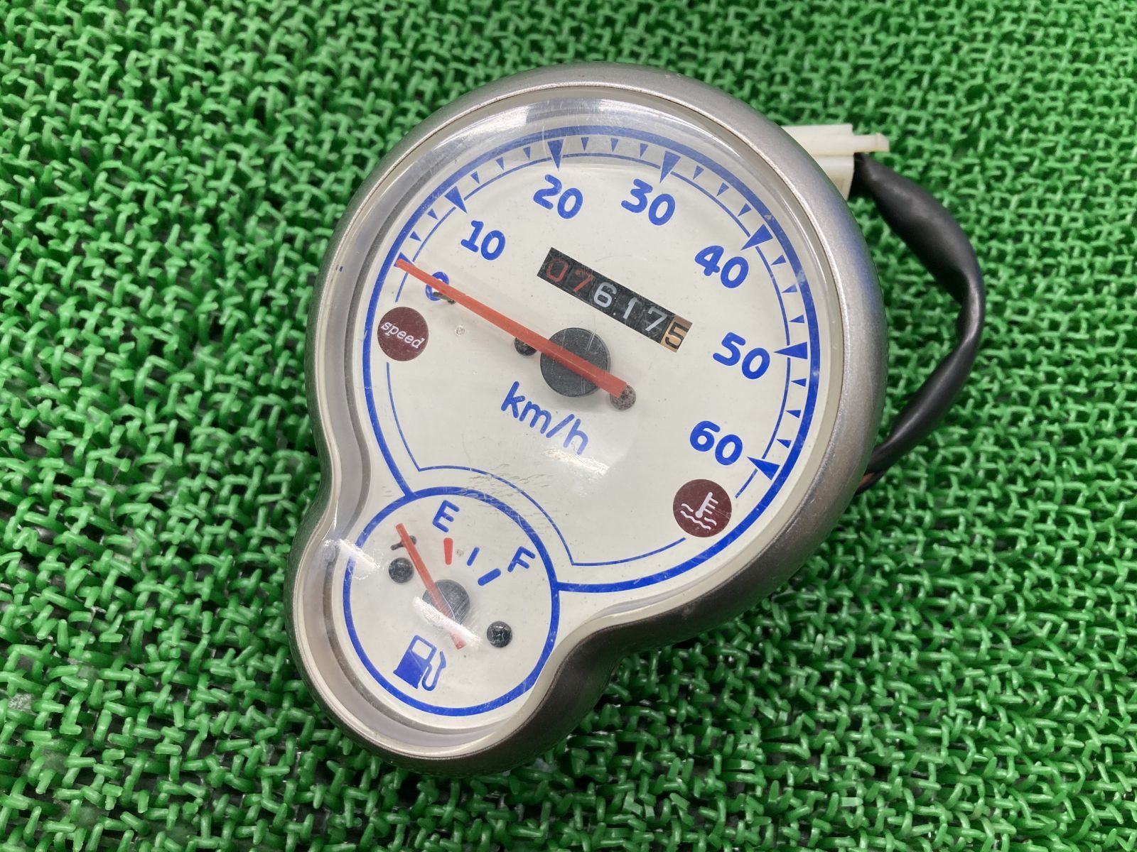 ビーノ メーター 5ST ヤマハ 純正 バイク 部品 SA26J SA37J Vino スピードメーター 修復素材に 車検 Genuine