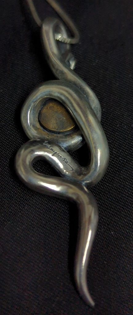 HYDE HYDEプロデュース Vamprose オリジナルネックレス Independent